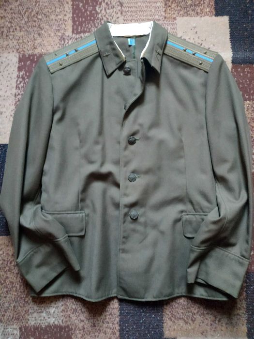 китель форменный 52,54 размер