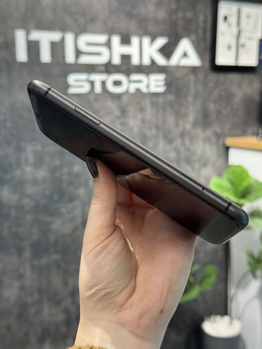 iPhone 11 • Black • 256GB • 100%Акб • Оплата частинами