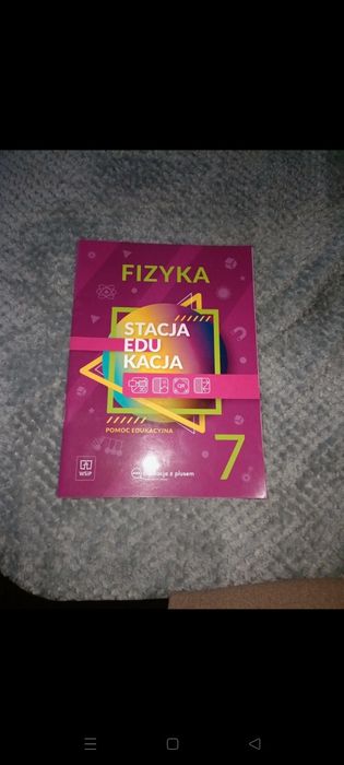 Książka od fizyki