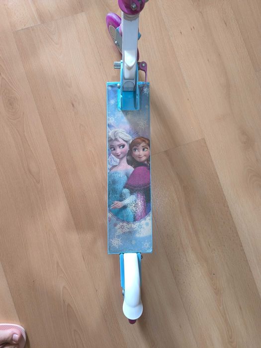Trotinete Frozen