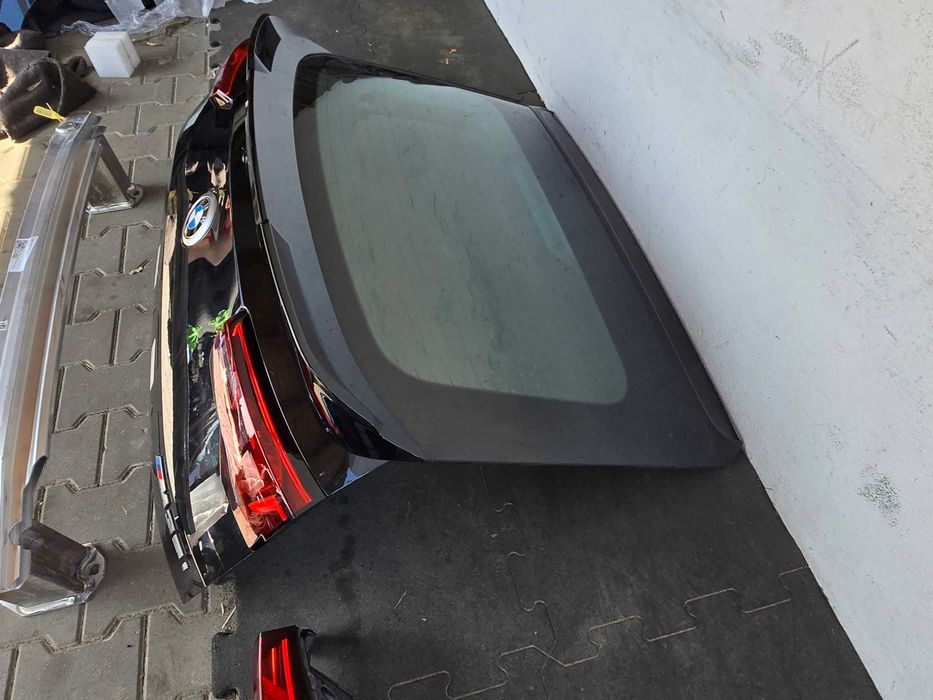 BMW X2 iX2 U10 Кришка багажника задня ляда