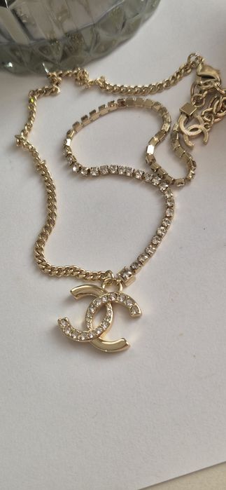 Złoty łańcuszek cc wybita pieczątka Cudo lv ysl