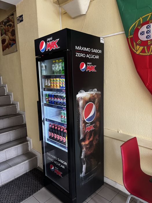 Refrigerador semi-novo