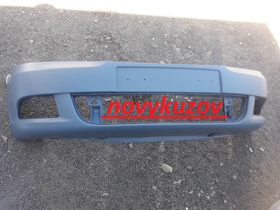 Бампер передний на Skoda Octavia A5 Шкода Октавия А5 с 2009 г. -