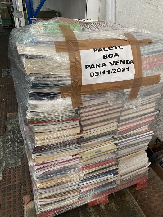 Palete com mais de 1000 livros a um preço incrível!