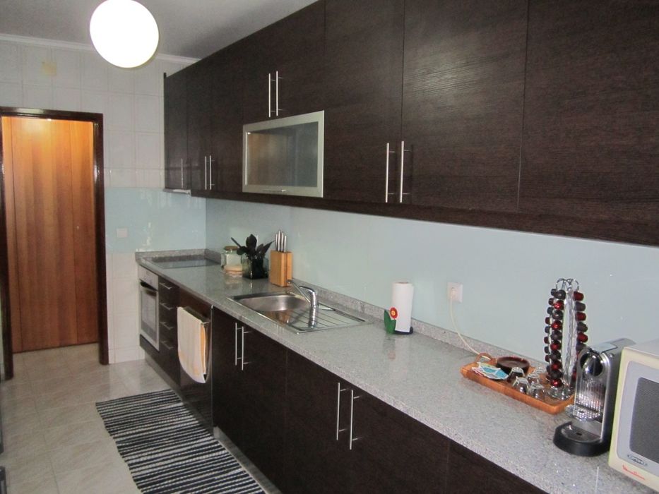 Arrendo quarto ao Arrábida