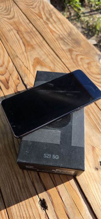 смартфон Samsung Galaxy S21 телефон