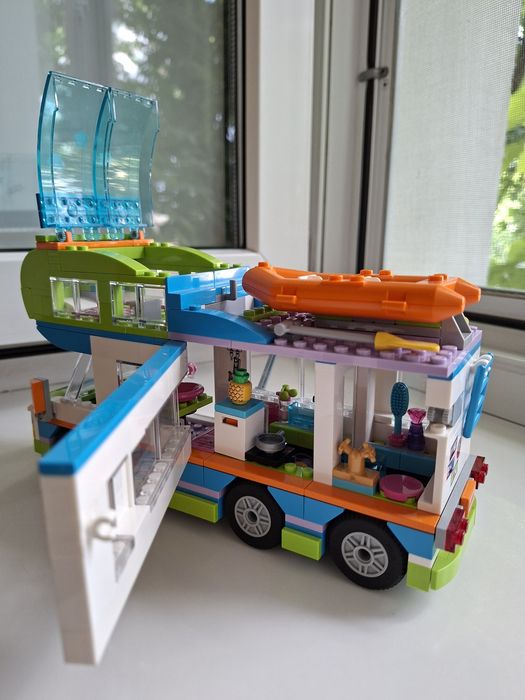 СУПЕР ЦЕНА ! Оригинальный  Lego Friends 41339 " Дом на колёсах Мии " СОСТОЯНИЕ НОВОГО