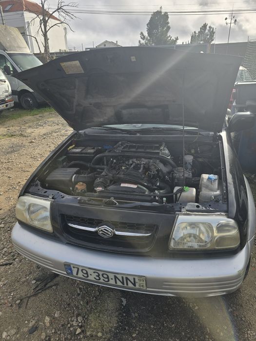 Suzuki Grand Vitara 1.9TD Junta queimada