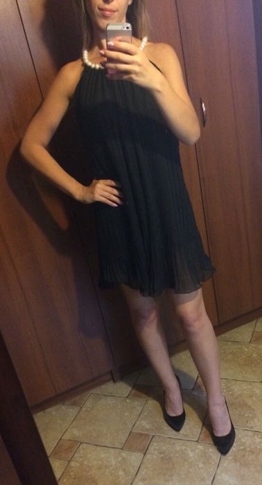 Sukienka plisowana perły