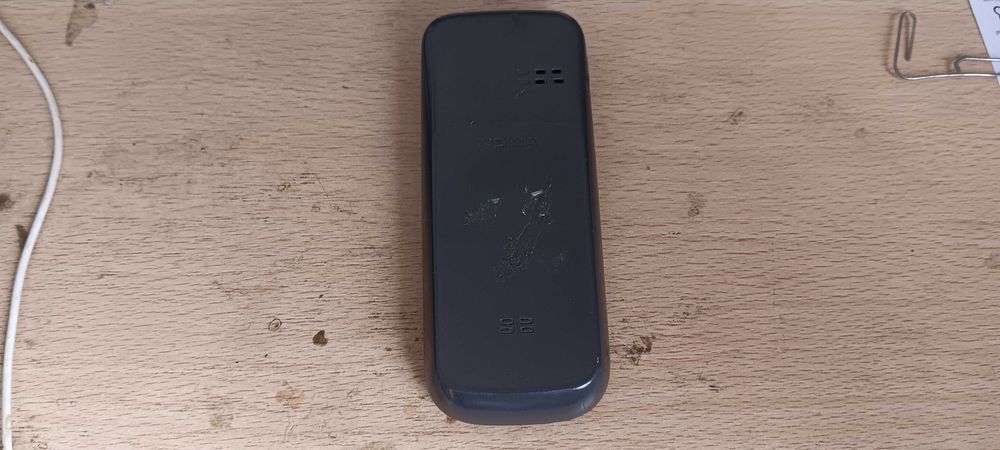 Telemóvel Nokia 100