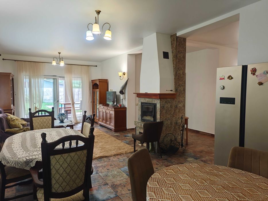 Без комісій! Будинок 200м2. З басейном та каміном. Київ. Нижні сади. Осокорки. 2021 року