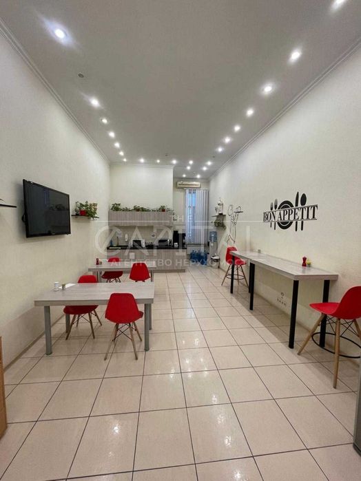 Оренда офіс ціла будівля печерський район 4 поверхи