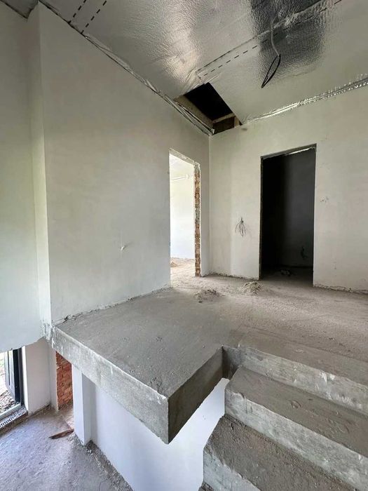 Продається будинок (дуплекс) в місті/ТЦ ВЕЛЕС/Міські комунікації, ГАЗ