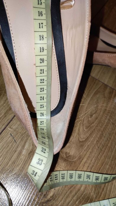 ZARA Pantofelki roz 39 niski obcas Raczej NOWE