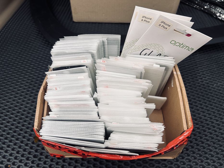 Продам стекла на iphone(цена за все)