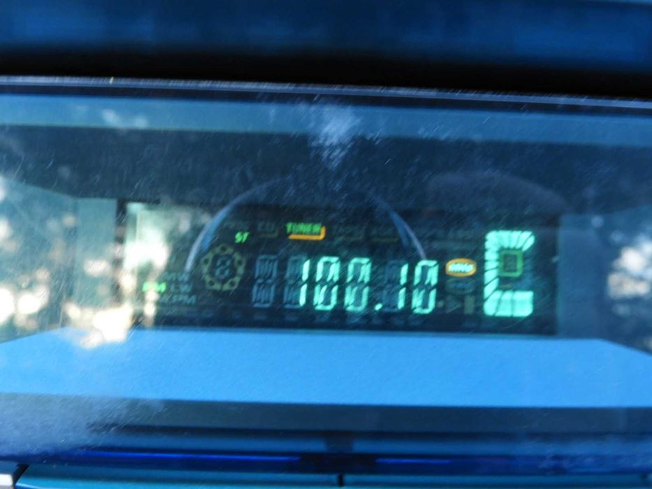 Mocna wieża Thomson do garażu