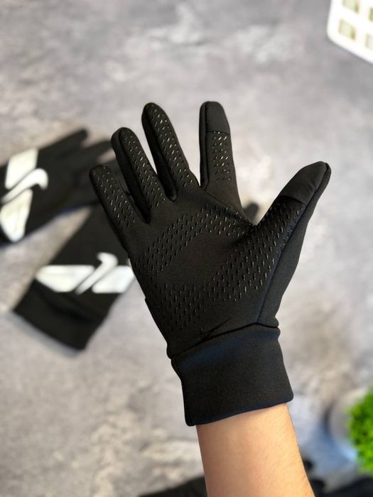 Перчатки Nike Hyperwarm | Новые | Повседневные | Все размеры