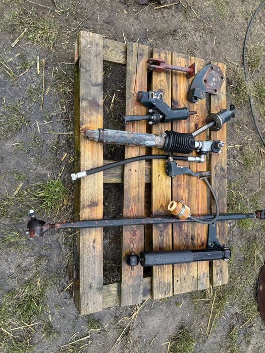 Sprzedam serwomechanizm zetor 7245