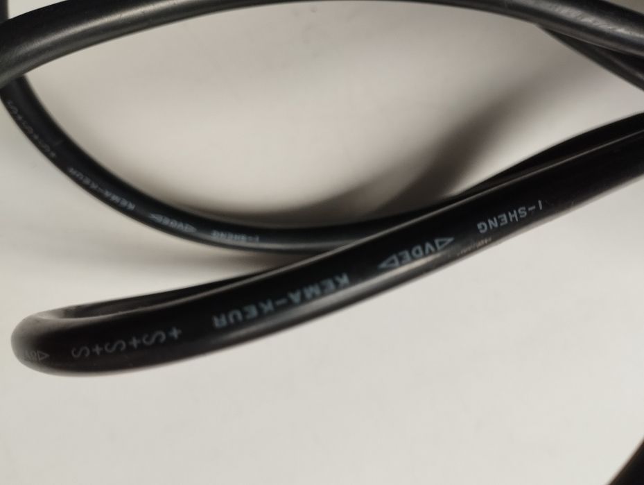 Мережевий кабель живлення для монітора/комп'ютера/телевізора