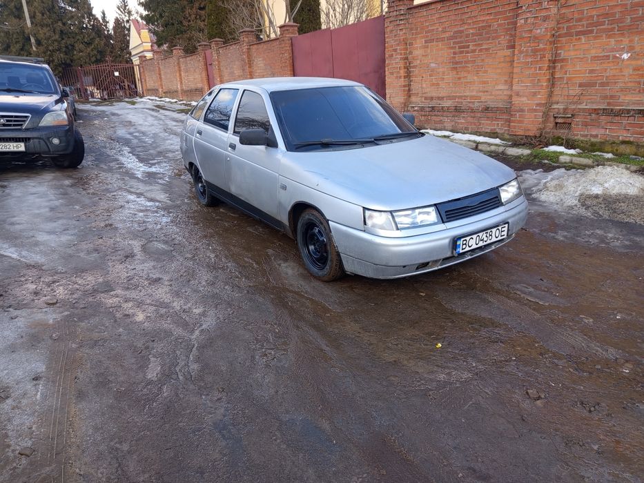 Продам ваз 2112.