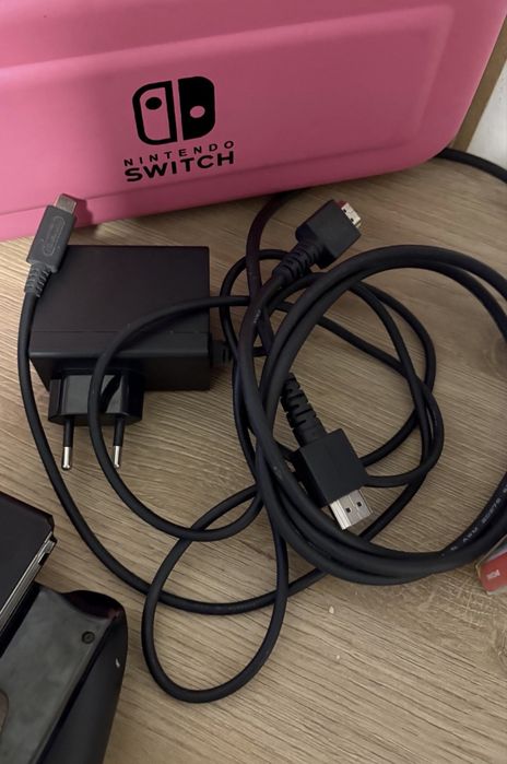 Nintendo Switch + Minecraft + Mala de Transporte + Dock
