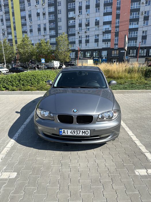 Продам BMW e87 118i