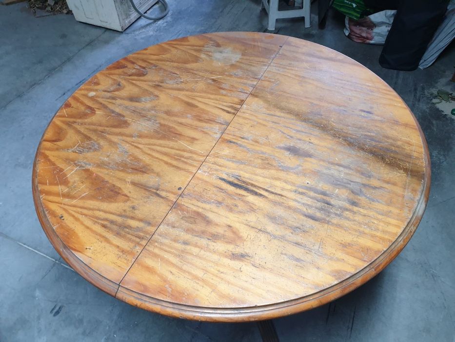 Mesa de madeira extensível