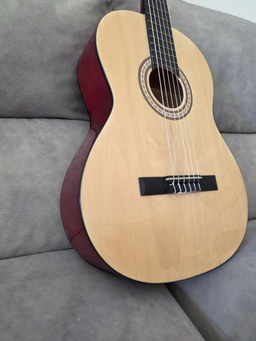 Fender Squier SA guitarra iniciantes