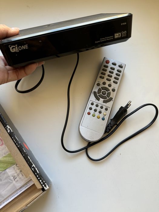 Супутниковий ресівер  GI S1026
