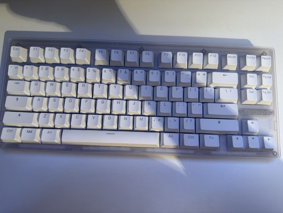 Klawiatura Wooting 80 HE z dedykowanym etui podróżnym Wooting
