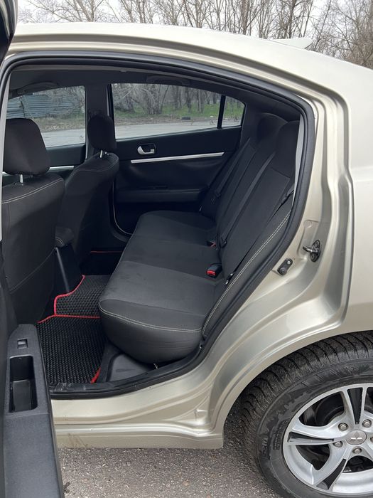 Mitsubishi Galant 2.4 Автомат Мітсубісі