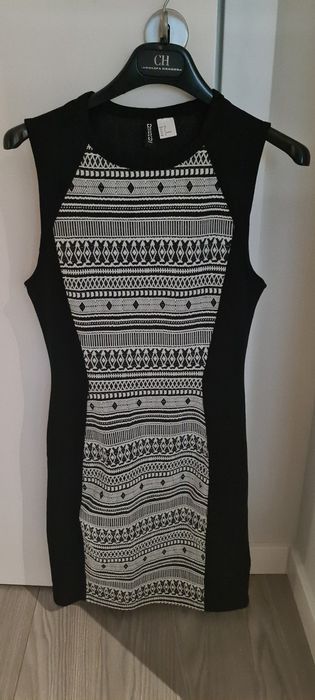 Peças de roupa venda de garagem