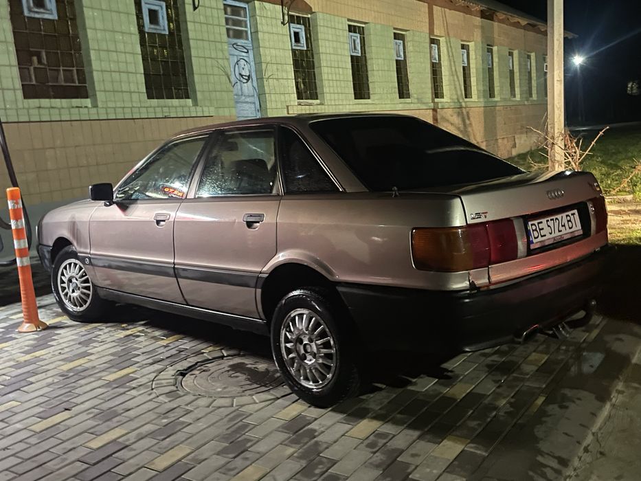 Продам Audi 80 b3