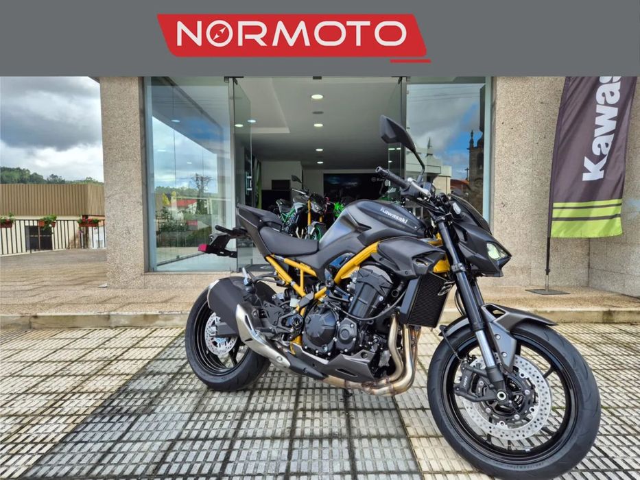 Kawasaki Z  Z900