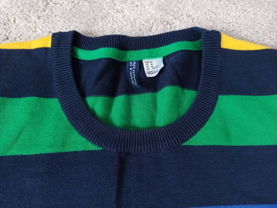 Sweter kolorowy / DIVIDED