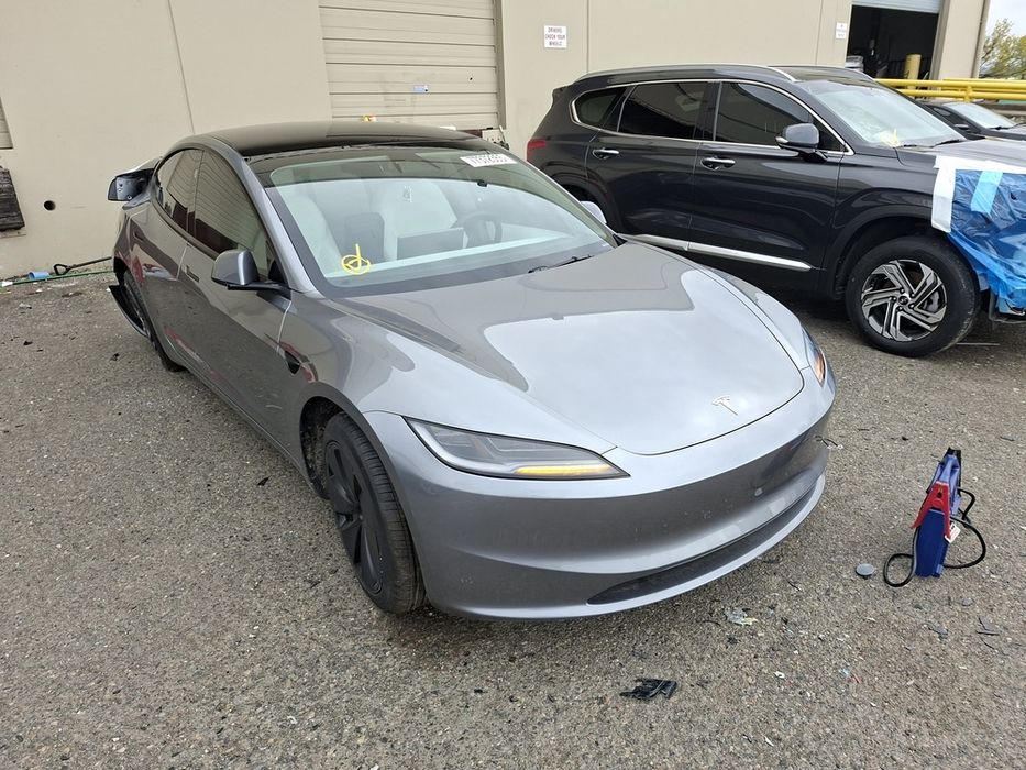 Розборка шрот Тесла модел 3 хайленд tesla model 3 highland PN00