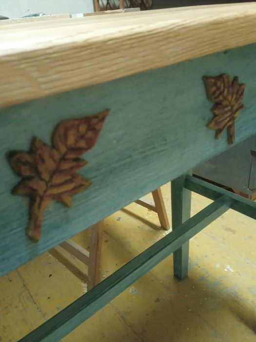 Konsolka, stolik pomocniczy