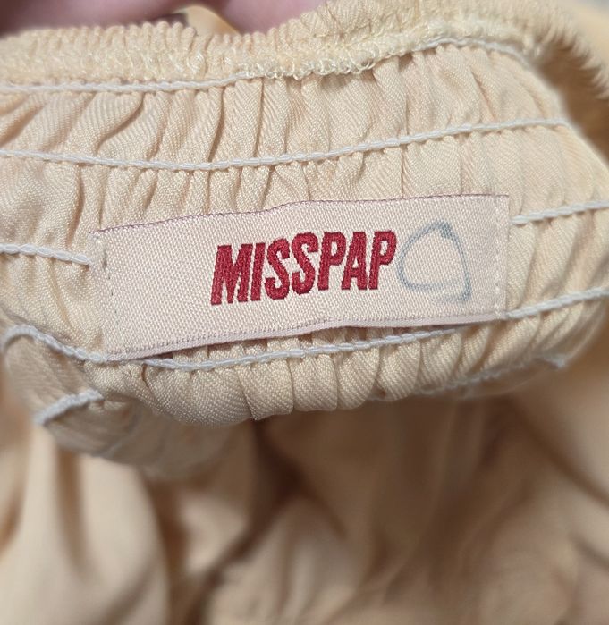 Комбінезон із шортами Misspap. Розмір S