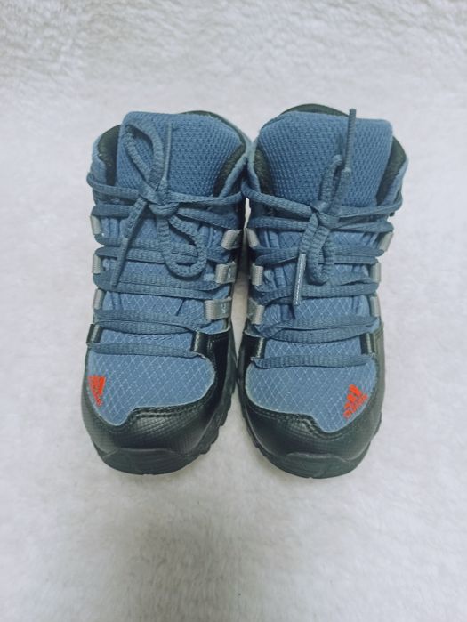 Оригінал ADIDAS Core-tex 24 розмір, 15.5 см, черевички для хлопчика