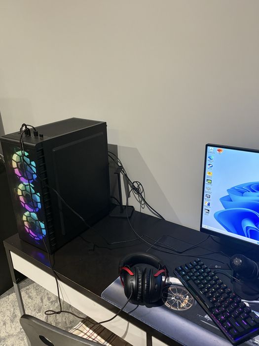 Monitor LG UltraGear 24