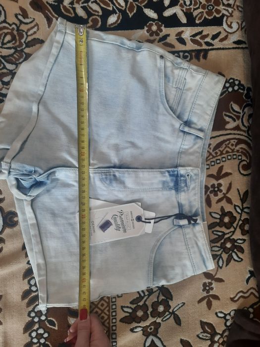 Шорти джинсові Zara нові