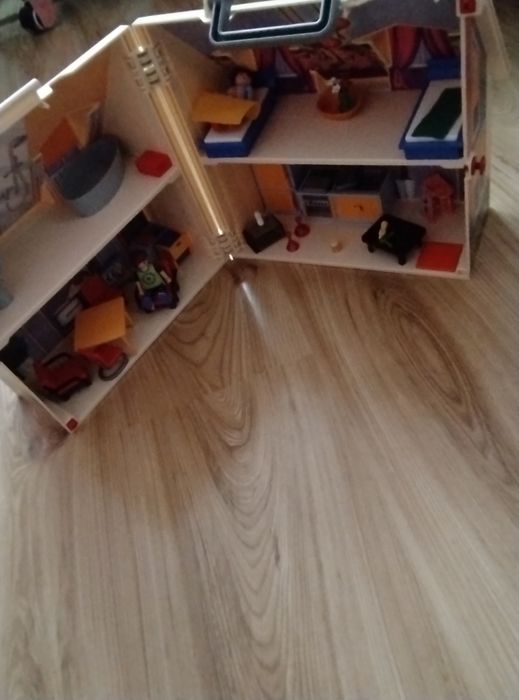 Domek Playmobil plus akcesoria