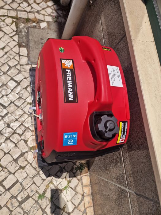 Gerador silencioso 2000 watts novo