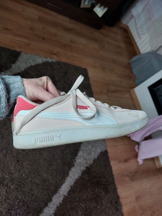 Sneakersy Puma morelowe rozmiar 39