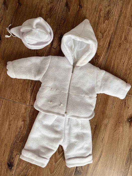 Komplet Kurteczka spodenki białe czapeczka 74 80