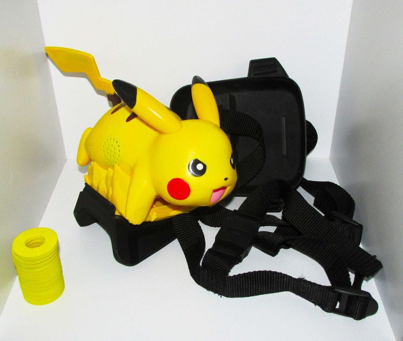 Pokemon XY Battle Ready Pikachu Disc Shooter 2014 Nintendo Tomy