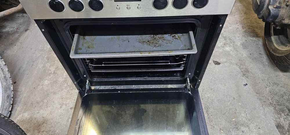 Sprzedam piekarnik elektryczny