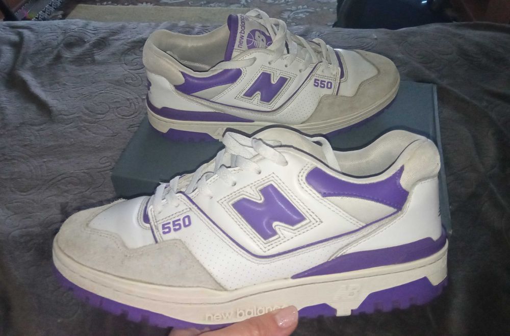 Продам легендарні чоловічі кросівки New Balance 550