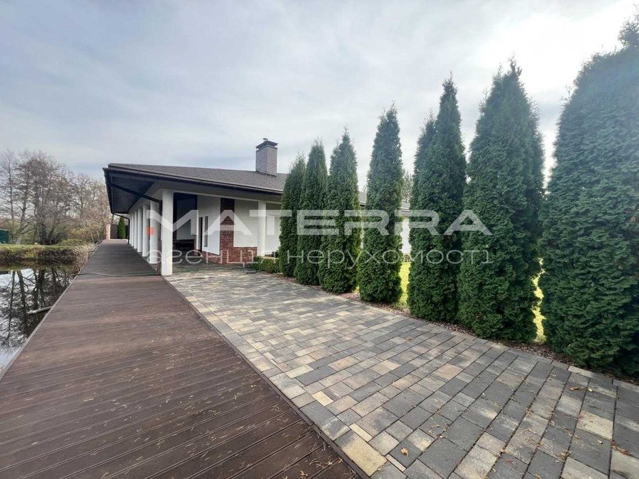 Дзвінкове продам будинок 260 м2. З власним Озером! Топ локація!